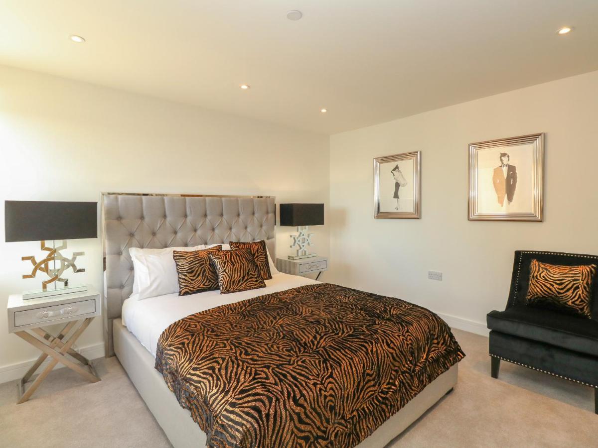 Harbourside Haven Apartment 3 Уэймут Экстерьер фото